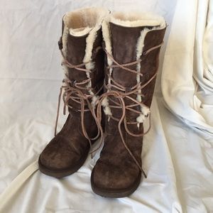 UGG Whitley Boots Size 8